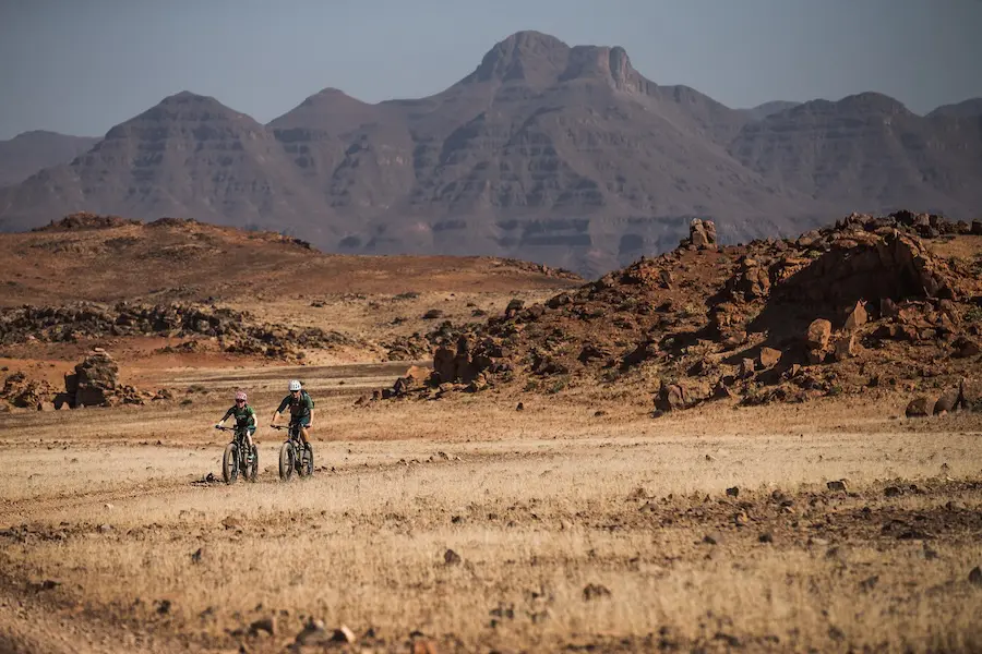 E-mountain bikers in Namibia