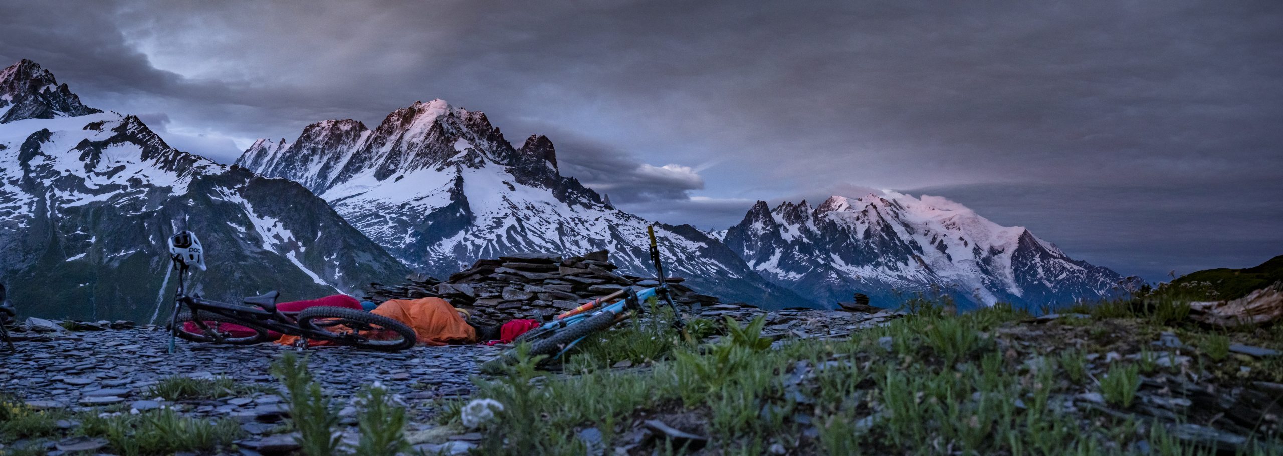 Sleeping under the shadow of Mont Blanc with Dan Milner