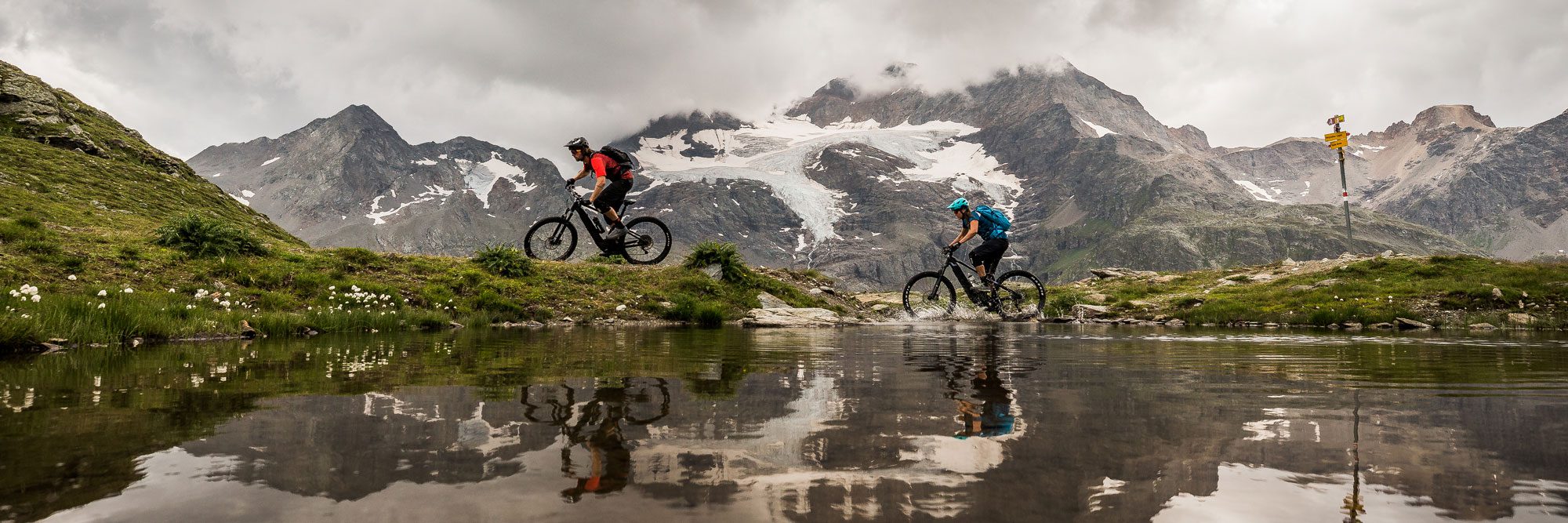 Mountain Bike Tours - E-MTB tours in Switzerland